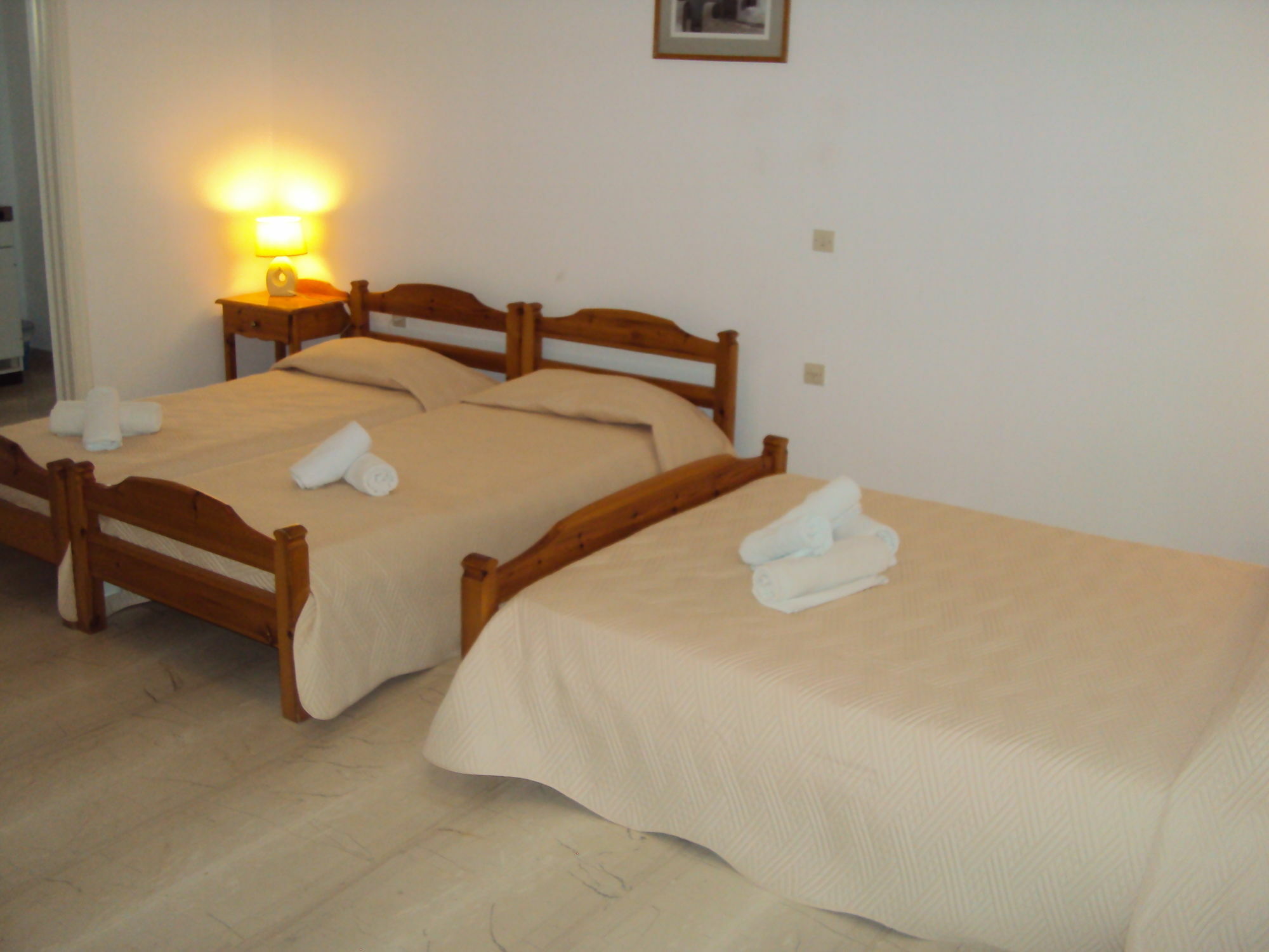 Bella Sant Aparthotel Perissa  Exterior photo